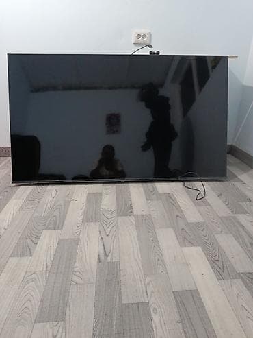 ps tv: Большой плоский телевизор с тонкими рамками.экран сломанный, можно на — 2