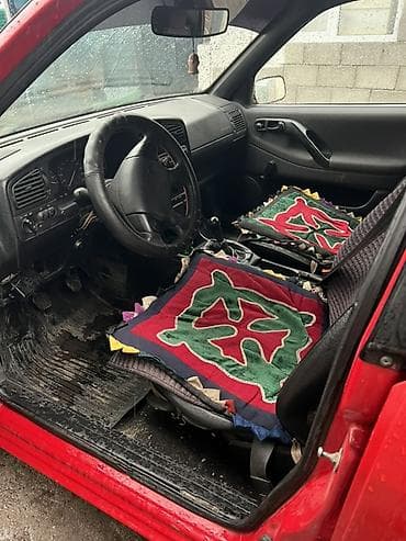 renault megane: Volkswagen Passat Variant: 1994 г., Ручные, Универсал — 3