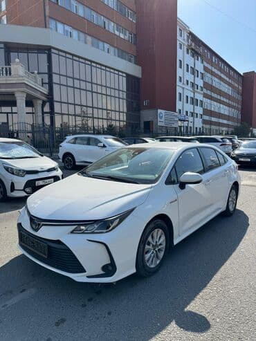 тайота кронус: Toyota Corolla: 2022 г., 1.8 л, Автомат, Гибрид, Седан — 2