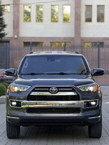 сидение на ниву: Toyota 4Runner: 2022 г., 4 л, Автомат, Бензин, Внедорожник — 2
