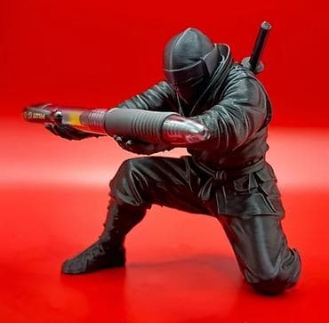 блек пенсил: Подставка-держатель для ручки в виде ниндзя - Эффектная фигурка — 3