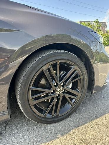 тюнинг марк 2: Toyota Camry: 2024 г., 2.5 л, Автомат, Гибрид, Седан — 2