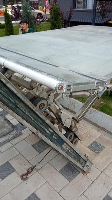 квартиры почасовой: Автолфт + услуги грузчиков Профессиональная подача/спуск грузов — 4