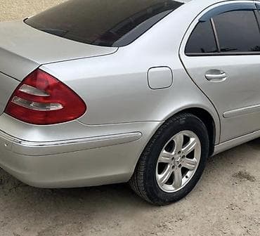 bad e2: Mercedes-Benz E-Class: 2023 г., Седан — 1