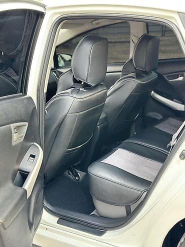 авто расрочкага: Toyota Prius: 2013 г., 1.8 л, Вариатор, Электромобиль, Хэтчбэк — 9