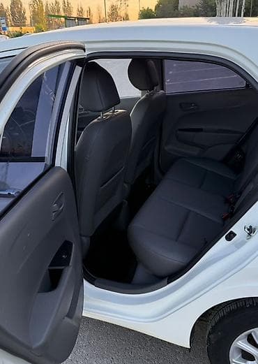 Kia Morning: 2018 г., 1 л, Автомат, Бензин, Хетчбек — 9