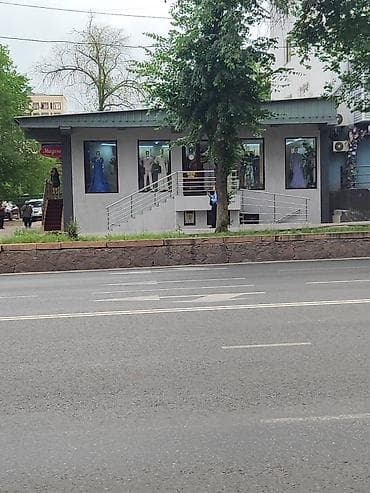 Сдаётся в аренду коммерческое помещение площадью 60 кв. м. Цокольный — 7