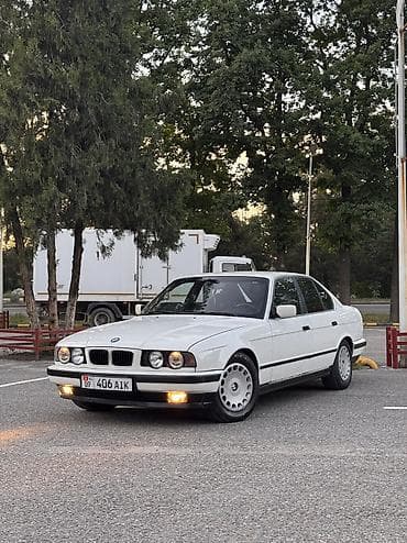 тико 2: BMW 5 series: 1990 г., 2.8 л, Кол менен иштөөчү, Бензин, Седан — 2