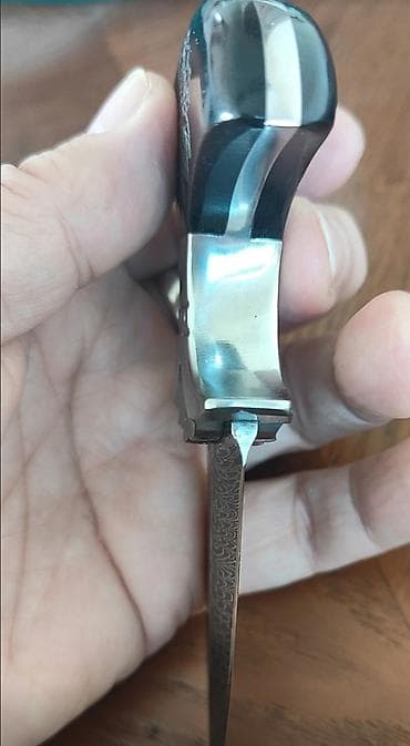 Пишите в Ватсапп Мини-нож «Push Dagger» с резным клинком и кожаными — 4