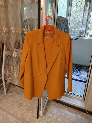 теннисный юбка: Женский комплект одежды (несколько позиций) 1) Джинсовая юбка миди: - — 5