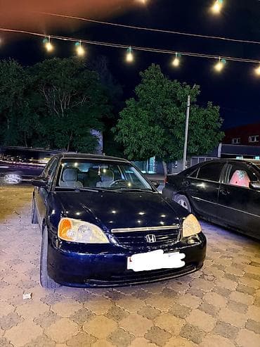 Honda Civic: 2003 г., 1.7 л, Автомат, Бензин, Седан