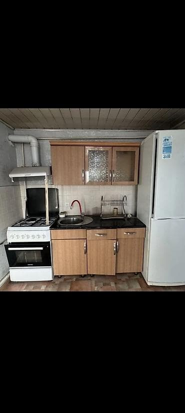 гостиница для двоих!: 56 м², 3 комнаты, Забор, огорожен — 3