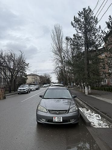 на срв 3: Honda Civic: 2005 г., 1.7 л, Автомат, Седан — 1