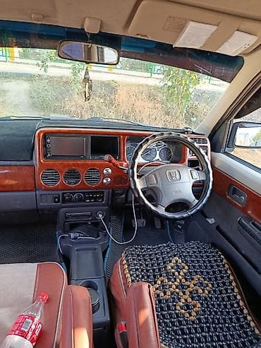 минивен фото: Honda Stepwgn: 2000 г., 2 л, Автомат, Бензин — 2