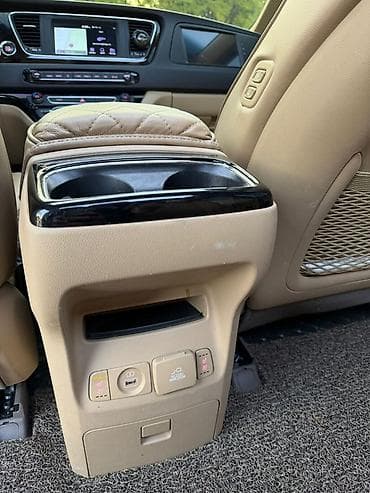 Kia Carnival: 2019 г., 2.2 л, Автомат, Дизель, Минивэн — 6