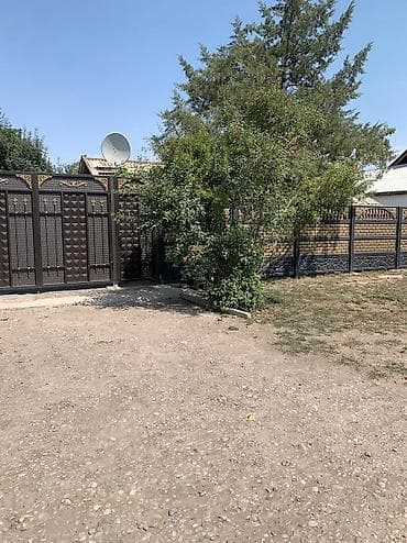 Продается дом 3 спальни зал кухня-печка, душевая, хол, евро
