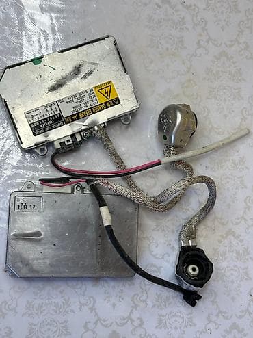 rx 480: Тойота Лексус ксенон блок 
Рх330 
Ипсум Виш Авенсис Калдина 
Субару B4 — 1