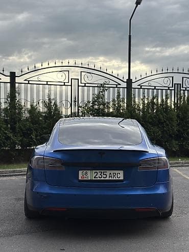 авто машина в расрочку: Tesla Model S: 2015 г., Автомат, Электромобиль, Хэтчбэк — 5