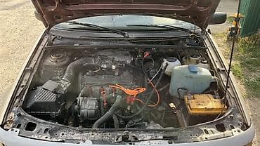 Volkswagen Passat: 1989 г., 1.8 л, Механика, Бензин, Седан — 8