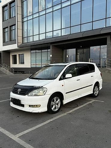 Унаа сатуу: Toyota Ipsum: 2002 г., 2.4 л, Автомат, Вэн/Минивэн — 2