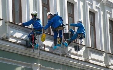 Требуются профессиональные, ответственные сотрудники для мойки окон (