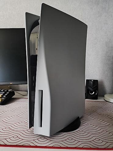 цена пс 5: PlayStation 5 с дисководом В комплекте: • Приставка • 2 геймпада — 3