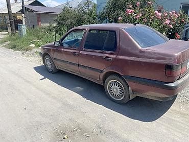 byd e6: Volkswagen Vento: 1995 г., 1.8 л, Механика, Бензин, Седан — 2