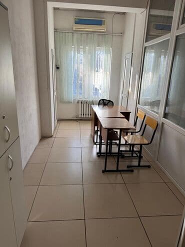 кв ишу: Сдаю Аренда офисов, 15 м², 1 линия — 3