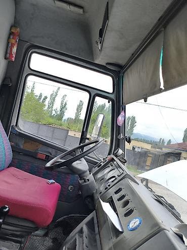 бус 4 4: Mercedes-Benz Vario: 1997 г., 4 л, Механика, Дизель — 4