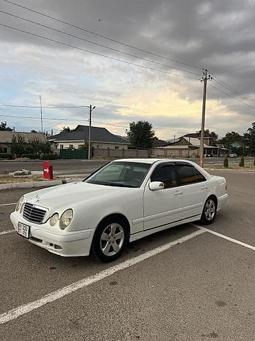 Mercedes-Benz E-Class: 1999 г., 2.4 л, Механика, Бензин, Седан