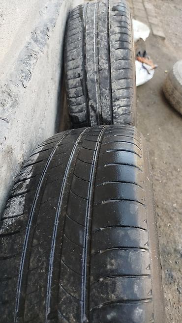 портовой сапок: Колеса в сборе 195 / 65 / R 15, Лето, Б/у, Комплект, Легкий коммерческий транспорт (C/LT), Железные, отверстий - 5 — 5