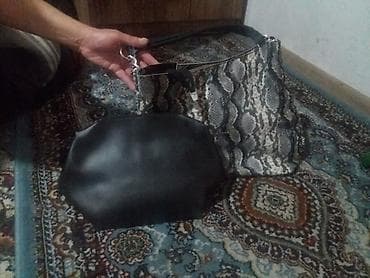 оптом барсетки: Женская сумка-шоппер с принтом под змеиную кожу + съемный внутренний — 1