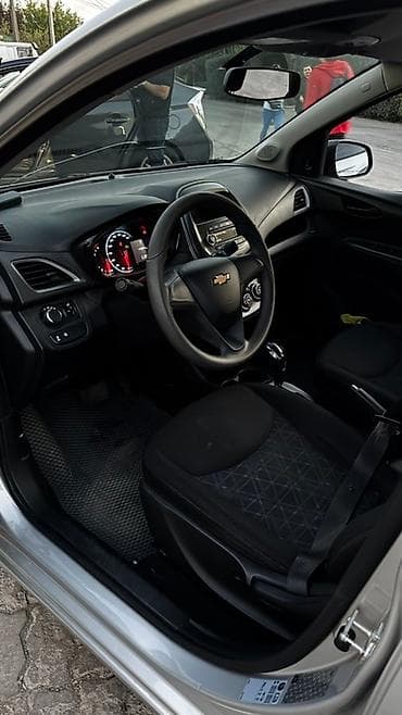 techno spark: Chevrolet Spark: 2019 г., 1 л, Автомат, Бензин, Хэтчбэк — 5