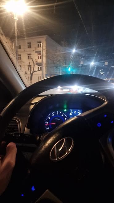 sonata 2017: Hyundai Solaris: 2014 г., 1.6 л, Автомат, Бензин, Седан — 1