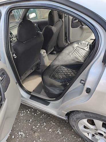 Nissan Primera: 1999 г., 2 л, Вариатор, Газ, Хэтчбэк — 9