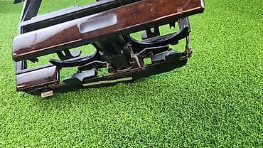 е38: 8 247 —-277 Механизм подстаканика Е38 В отл состоянии Год 2000 В — 3