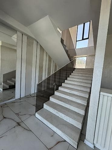 столовая: Сдается коммерческое помещение 359м2 в центре города — 2