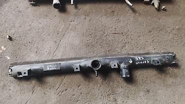 Toyota 4Runner бачок радиатора, Тойота фораннер радиаторный бачок