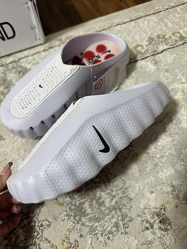 Женская обувь: Кроссовки, 40.5, 41, Nike, Новый, цвет - Белый — 3