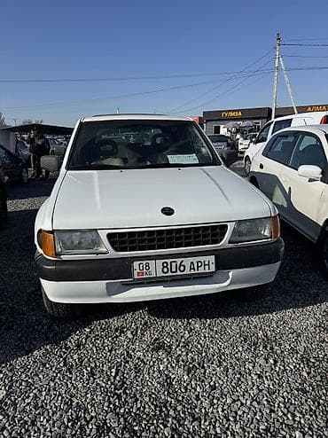 lada priors: Opel Frontera: 1993 г., 2 л, Механика, Бензин, Кроссовер — 3