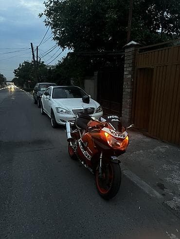 cb 400: Спортбайк Honda, 1000 куб. см, Бензин, Взрослый, Новый — 5