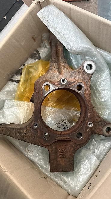 Автохимия: Алдыңкы оң Күпчөк Kia 2019 г., Колдонулган, Оригинал — 2