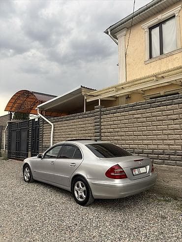 Mercedes-Benz E-Class: 2004 г., 2 л, Автомат, Бензин, Седан — 4