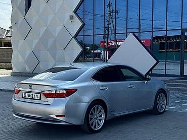 лексус sc: Lexus ES: 2014 г., Гибрид, Седан — 5