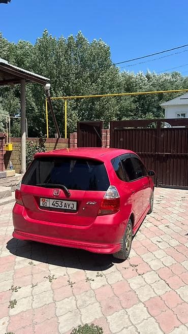 Honda Fit: 2002 г., 1.5 л, Вариатор, Бензин, Хэтчбэк — 4