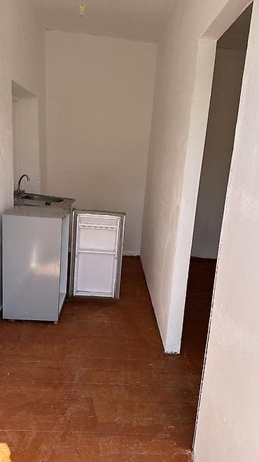 продаю гостинку: Комната с небольшим кухонным уголком - Отдельная светлая комната с — 5