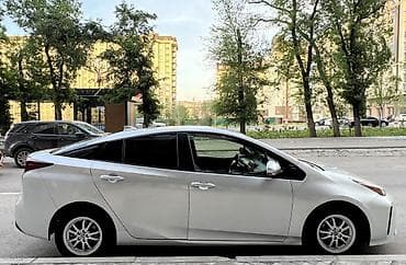 prius: Toyota Prius: 2020 г., 1.8 л, Автомат, Гибрид, Лифтбек — 5