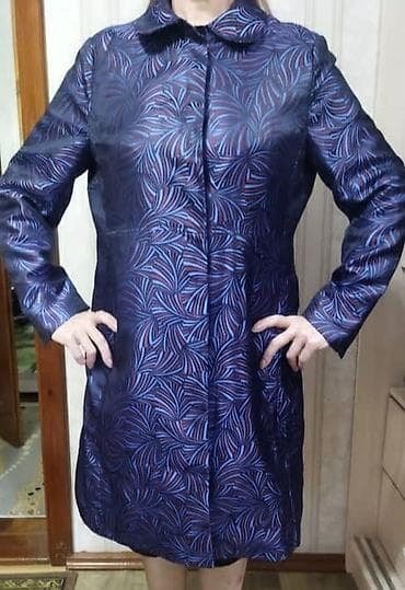 плащ женский бишкек: ПРОДАЮ в Бишкеке 
новый плащ женский . размер на 46-48 — 1