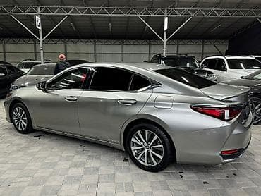 lexus 600: Lexus ES: 2018 г., 2.5 л, Гибрид, Седан — 4