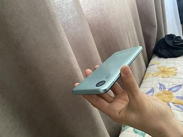 Apple iPhone: Samsung Galaxy A03, Б/у, цвет - Зеленый — 1